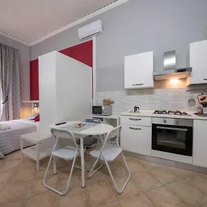Appartement Cattedrale Duomo 77 By Dimorra, Naples